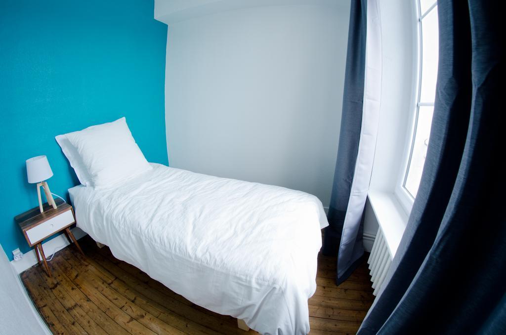 La Tour Louise Bed & Breakfast Bayeux Phòng bức ảnh